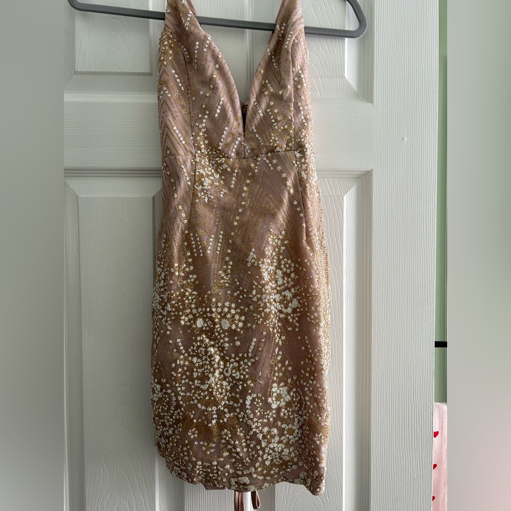 NWT Hello Molly formal dress with lace-up back.
